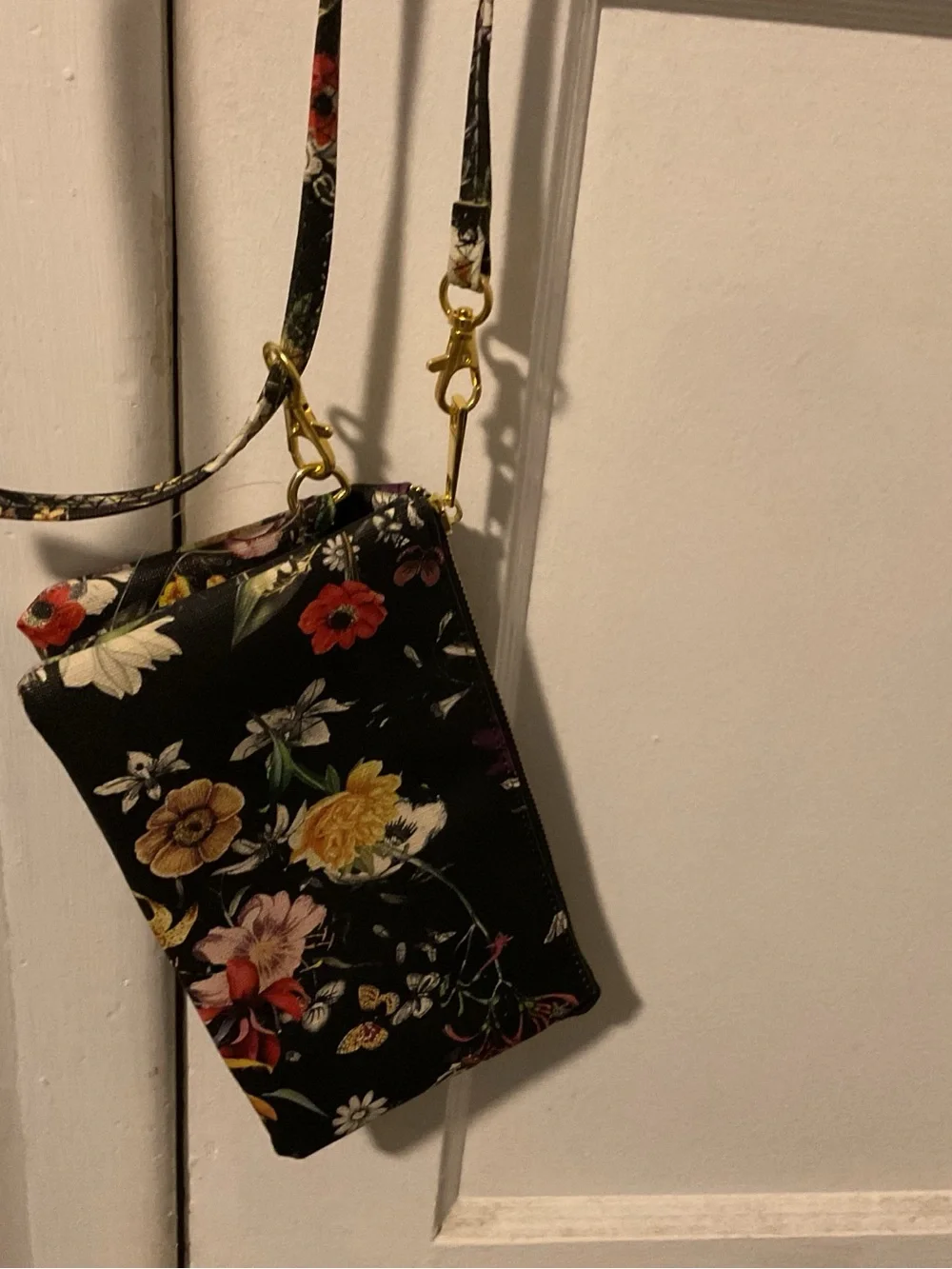 N/A chic black
